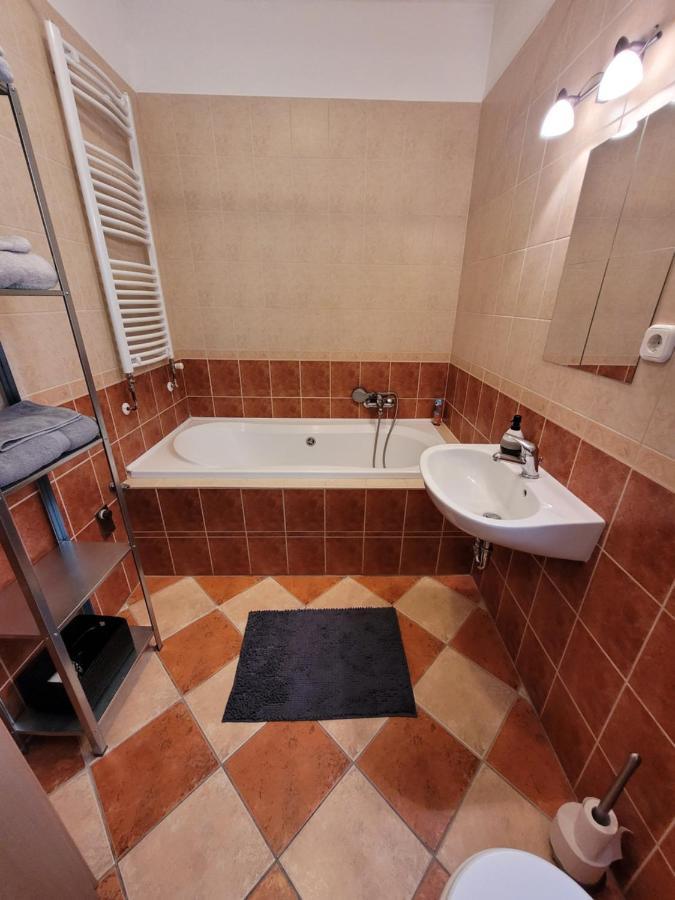 Hb Downtown Sunny Apartman بودابست المظهر الخارجي الصورة
